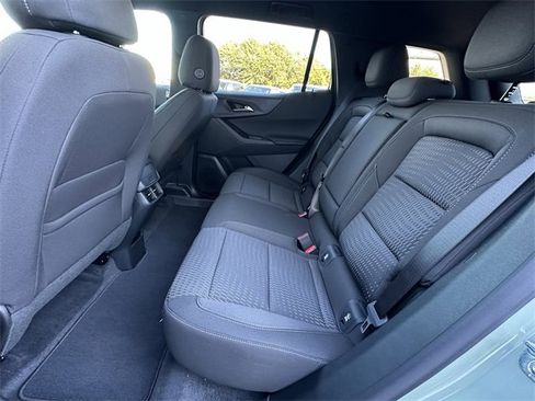 New 2026 Chevrolet Equinox LT image 20