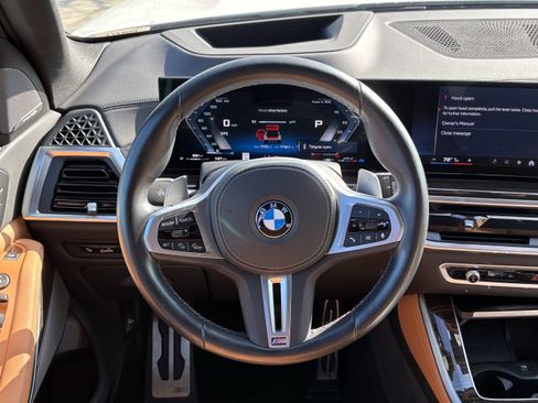 Certified 2025 BMW X5 M60i image 18