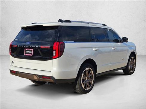 New 2026 Ford Expedition King Ranch AWD/4WD image 2