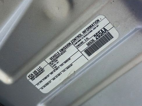 Used 2024 Jeep Grand Cherokee L Altitude RWD image 18