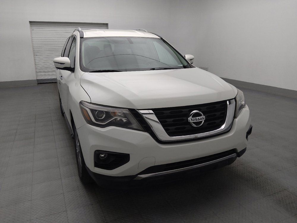 Used 2019 Nissan Pathfinder SV AWD/4WD image 14