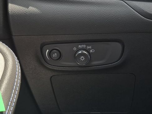 New 2026 Buick Encore GX Sport Touring w/ Advanced Technology Package FWD image 21