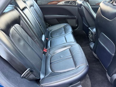 Used 2018 Lincoln MKZ Reserve w/ Climate Package FWD image 28