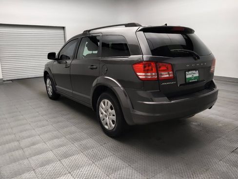 Used 2018 Dodge Journey SE w/ Popular Equipment Group image 5