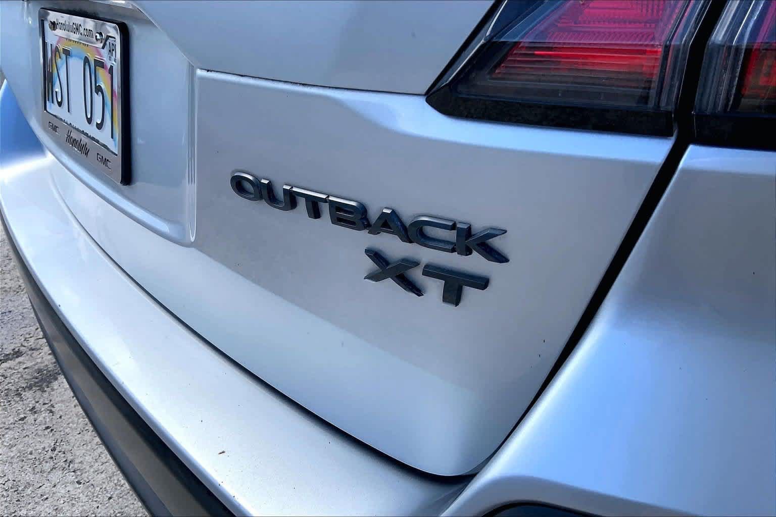 Used 2021 Subaru Outback Onyx Edition XT AWD/4WD image 7