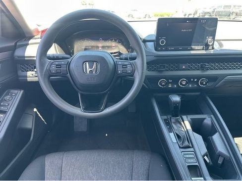 Used 2023 Honda Accord LX image 14