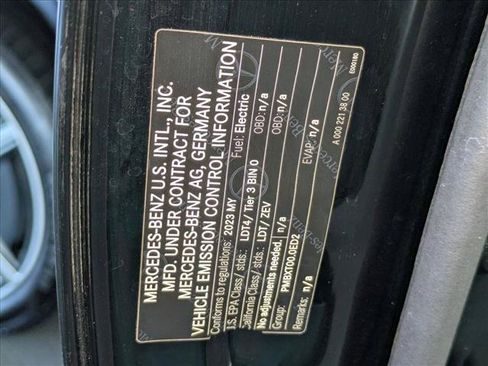 Used 2023 Mercedes-Benz EQS 580 4MATIC SUV image 24