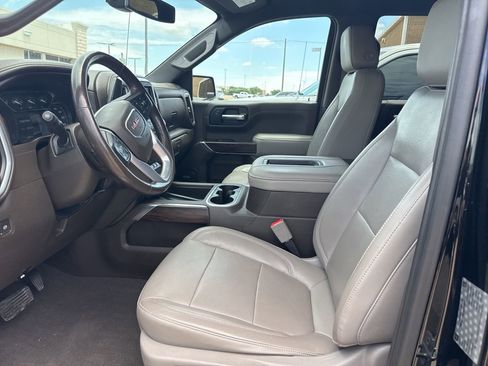 Used 2019 GMC Sierra 1500 SLT w/ SLT Premium Plus Package AWD/4WD image 8