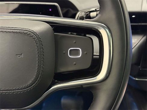 Used 2025 Lincoln Nautilus Reserve image 32