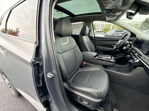 New 2026 Hyundai Tucson Limited image 28