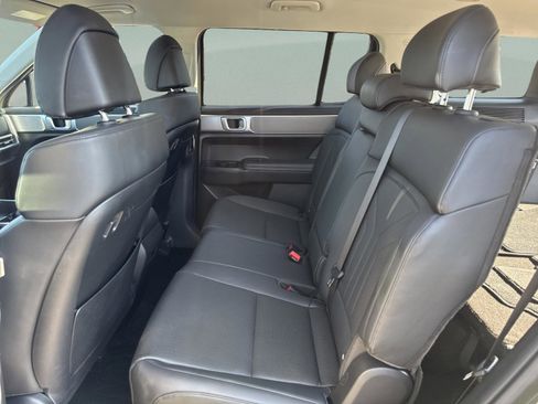 Used 2024 Hyundai Santa Fe SEL image 28