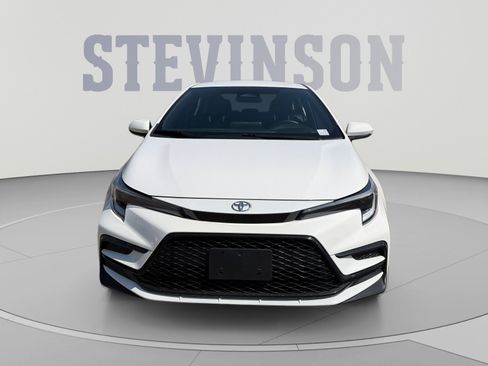Used 2026 Toyota Corolla SE FWD image 8