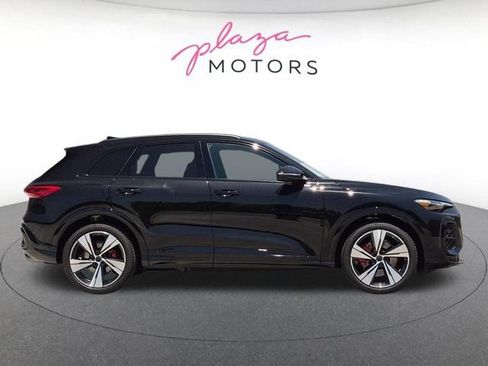 New 2026 Audi SQ5 Premium Plus AWD/4WD image 4