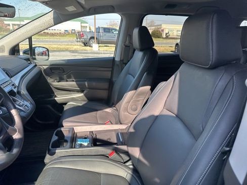Certified 2024 Honda Odyssey EX-L image 36