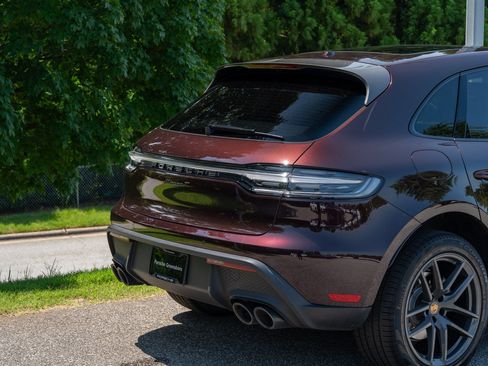 Certified 2026 Porsche Macan Turbo AWD/4WD image 13