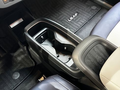 New 2026 Nissan Leaf Platinum+ w/ Illuminated Package image 31