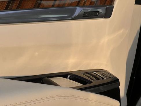 Certified 2025 Cadillac Escalade ESV Sport Platinum w/ LPO, ONYX Package image 21