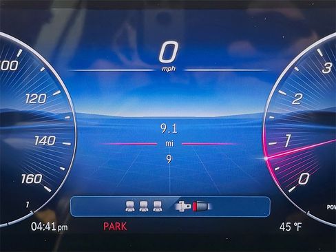 New 2026 Mercedes-Benz C 300 4MATIC Sedan image 14