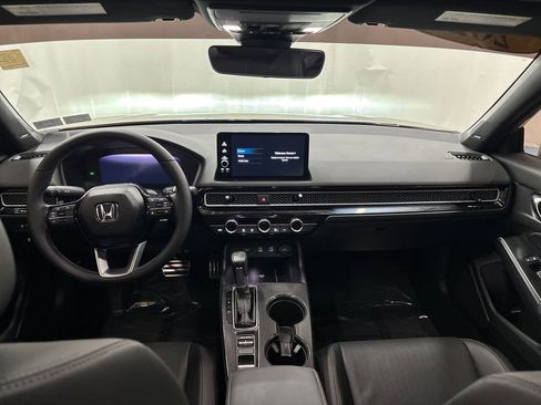 Used 2025 Honda Civic Sport Touring image 12