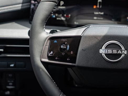 New 2026 Nissan Murano SV AWD/4WD image 13