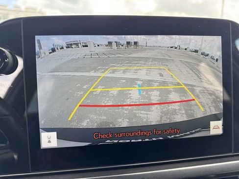 Used 2024 Lexus UX 250h FWD w/ Premium Package image 17