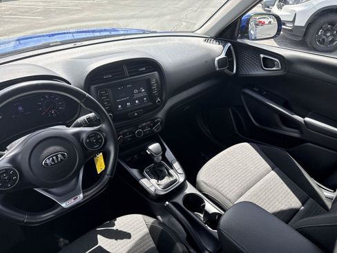 Used 2021 Kia Soul GT-Line FWD image 24