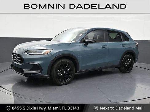 Used 2025 Honda HR-V Sport image 1