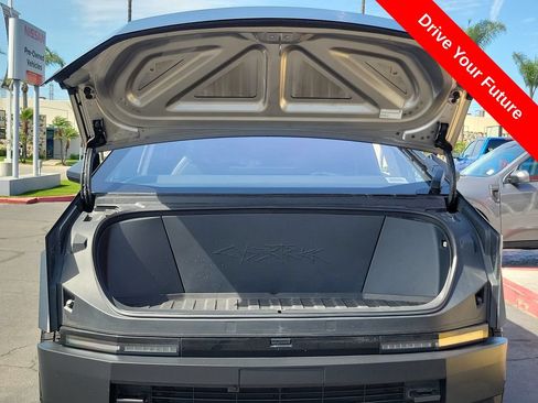 Used 2024 Tesla Cybertruck AWD Crew Cab image 23
