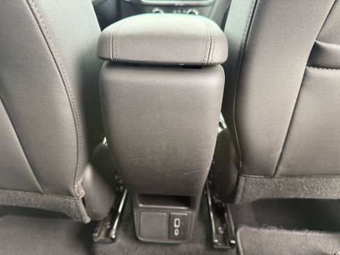 Used 2025 Buick Encore GX Preferred FWD image 23