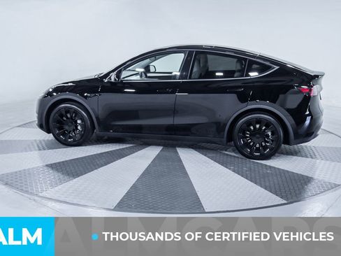 Used 2024 Tesla Model Y Long Range AWD/4WD image 4