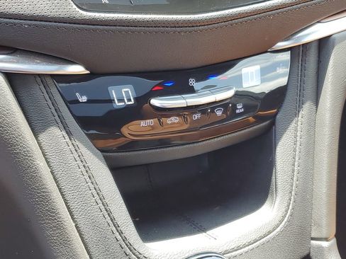 Used 2024 Cadillac XT5 Premium Luxury w/ LPO, Floor Liner Package AWD/4WD image 17