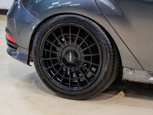 Used 2015 Ford Focus ST image 59