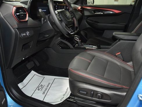 Used 2025 Chevrolet TrailBlazer RS w/ Convenience Package image 38