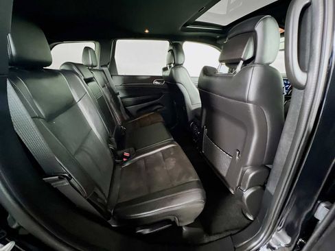 Used 2022 Jeep Grand Cherokee Laredo X image 28