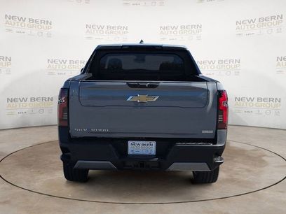 New 2026 Chevrolet Silverado EV LT w/ Premium Package