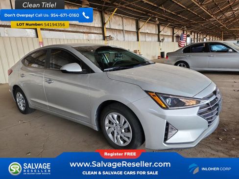 Used 2019 Hyundai Elantra SE FWD image 5