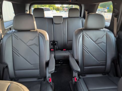 Certified 2026 Hyundai Palisade XRT Pro AWD/4WD image 29