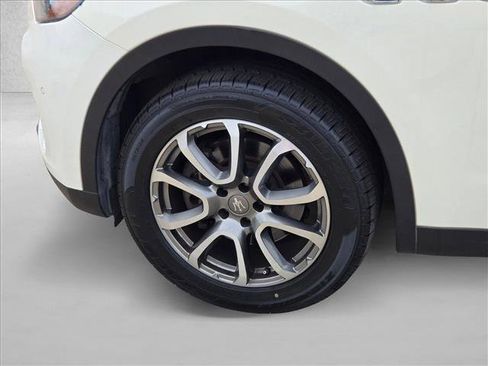 Used 2018 Maserati Levante AWD/4WD image 24