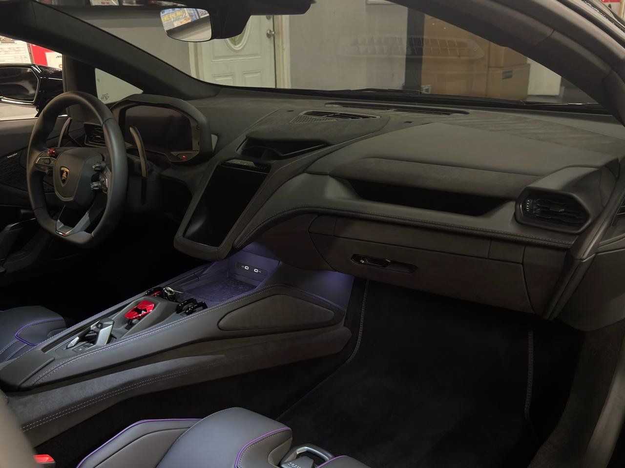 Used 2026 Lamborghini Temerario AWD/4WD image 17