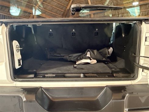 Used 2021 Jeep Wrangler Unlimited Sport image 28