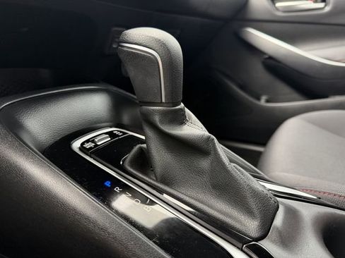 Used 2023 Toyota Corolla SE image 19