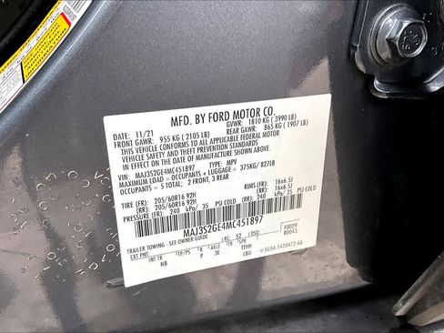 Used 2021 Ford EcoSport SE image 34