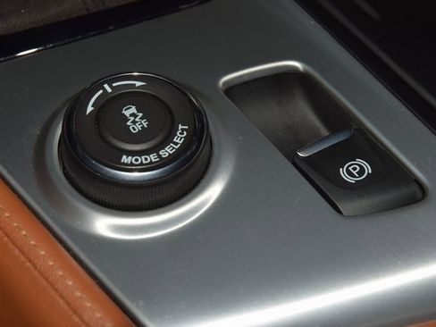 Used 2016 Chevrolet Corvette Z06 w/ 2LZ Preferred Equipment Group image 37