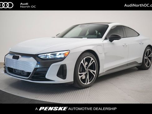 Used 2024 Audi e-tron GT Premium Plus image 1
