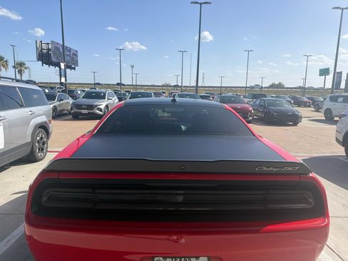 Used 2020 Dodge Challenger R/T Scat Pack RWD image 5