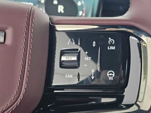 New 2025 Land Rover Range Rover Sport Autobiography image 28