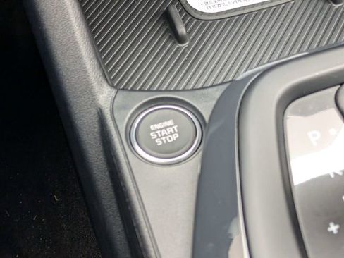 New 2025 Kia K4 EX image 32