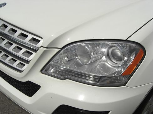 Used 2011 Mercedes-Benz ML 350 2WD image 8