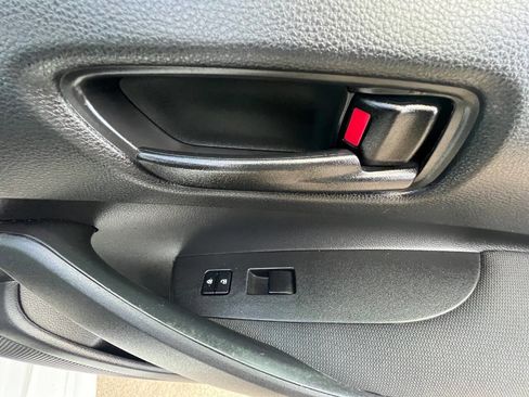 Used 2022 Toyota Corolla LE FWD image 11