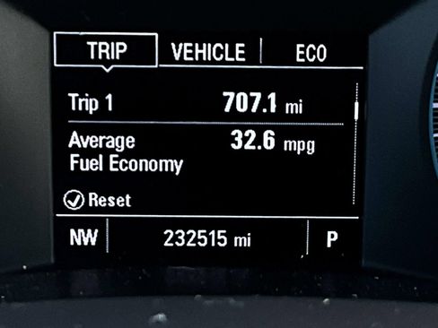 Used 2021 Chevrolet Equinox LS w/ LS Convenience Package FWD image 17